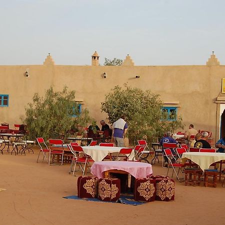 Auberge La Caravane Мерзуга Экстерьер фото